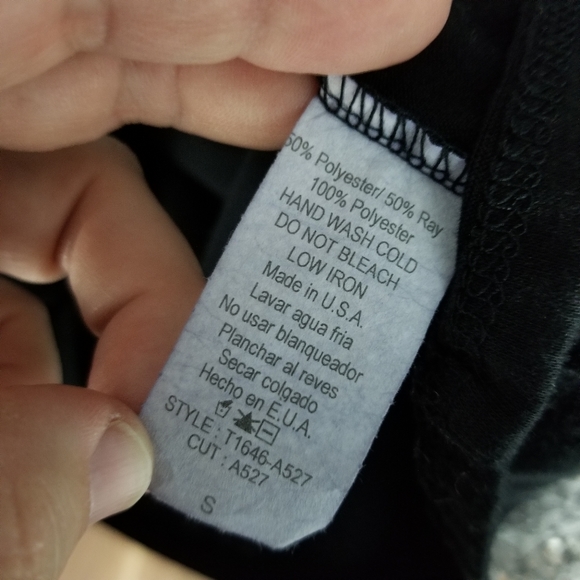 2 HEARTS | cropped layered netting tank top - Picture 5 of 5